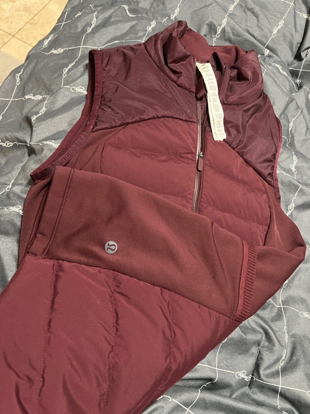 lululemon athletica Women's Burgundy Quilted Vest with Stretch Panels